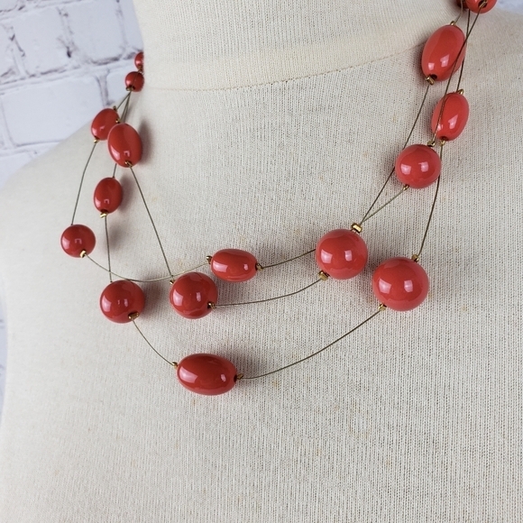 Multi Strand Illusion Wire Coral Bead Goldtone Floating Necklace Adjustable - Picture 3 of 7